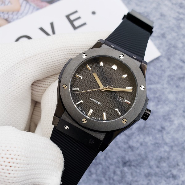 Classic Fusion Black 511.CM.1770.RX