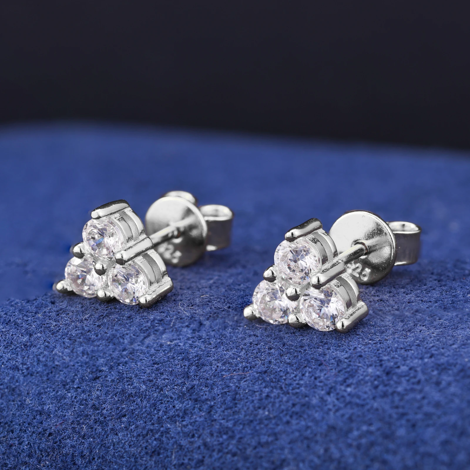 Unisex 925 Sterling Silver Triangle Stud Earrings – Iced Out D Color VVS Moissanite