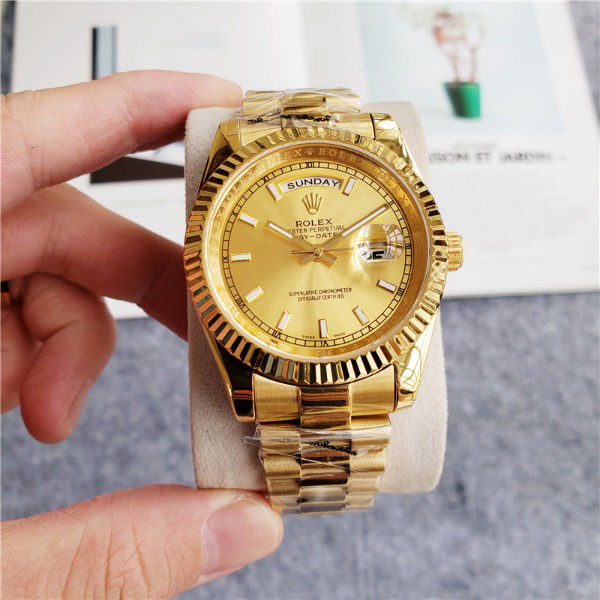 Day-Date 40mm Gold Dial 218238
