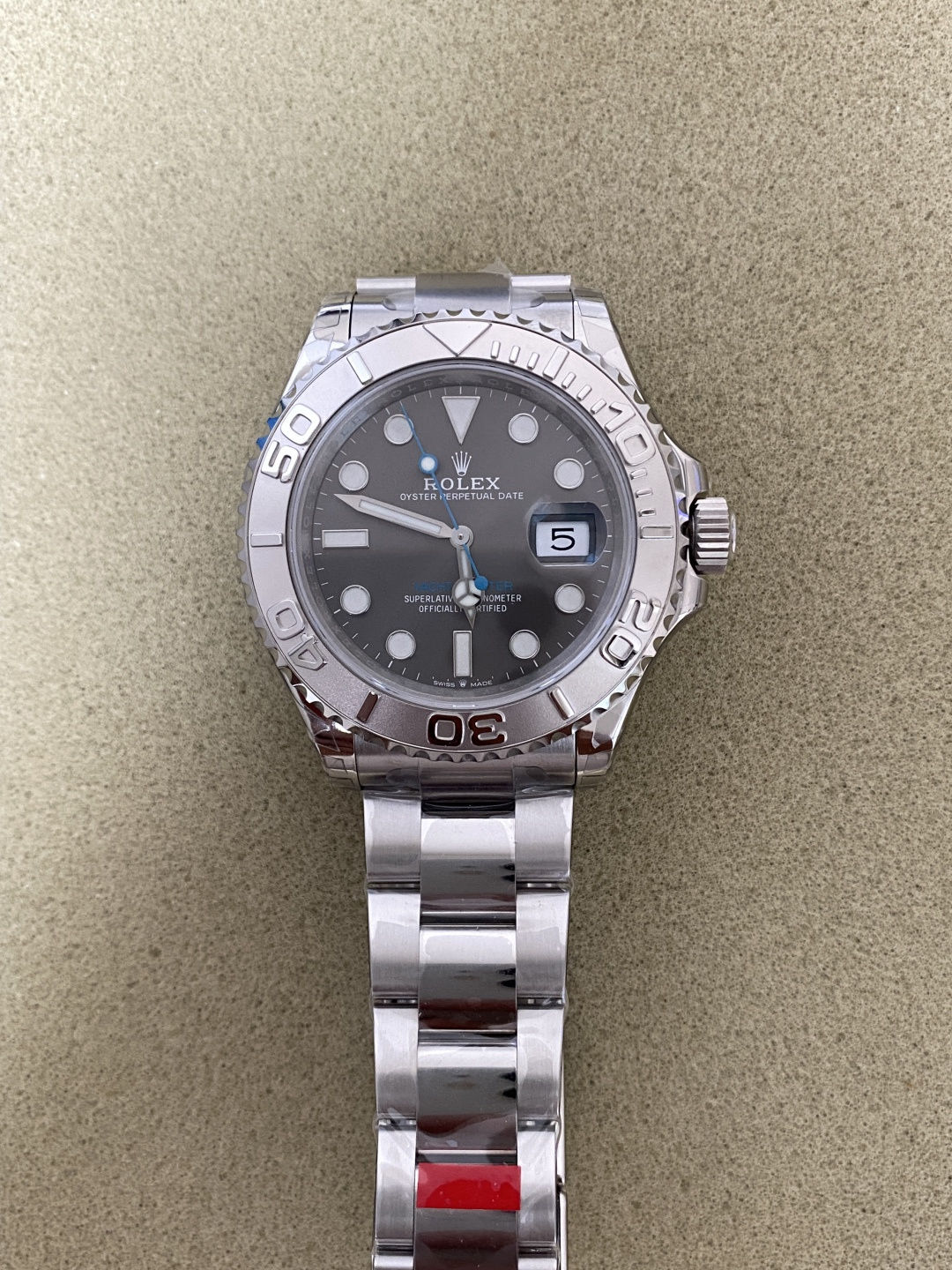 Oyster Date Yacht-Master 40mm Dark Rhodium Dial