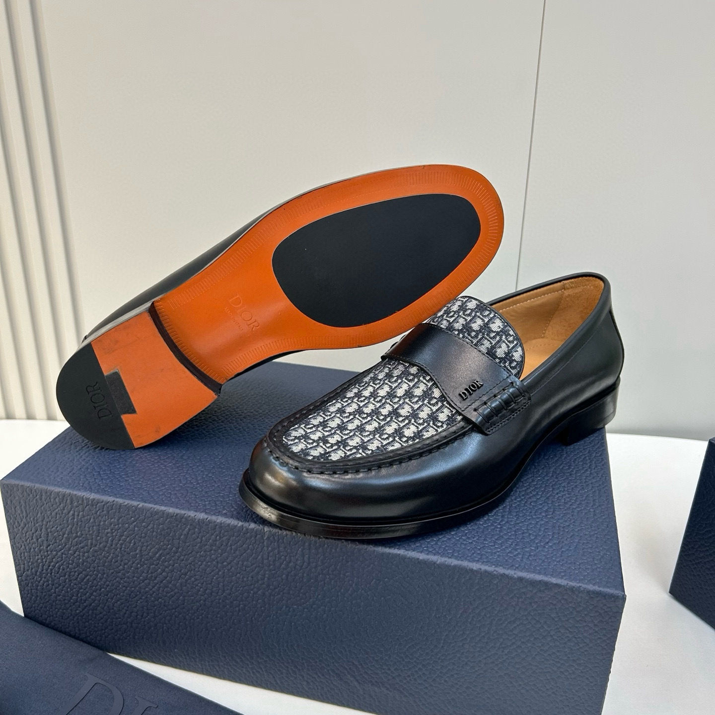 Dio Granville loafer in black smooth calfskin