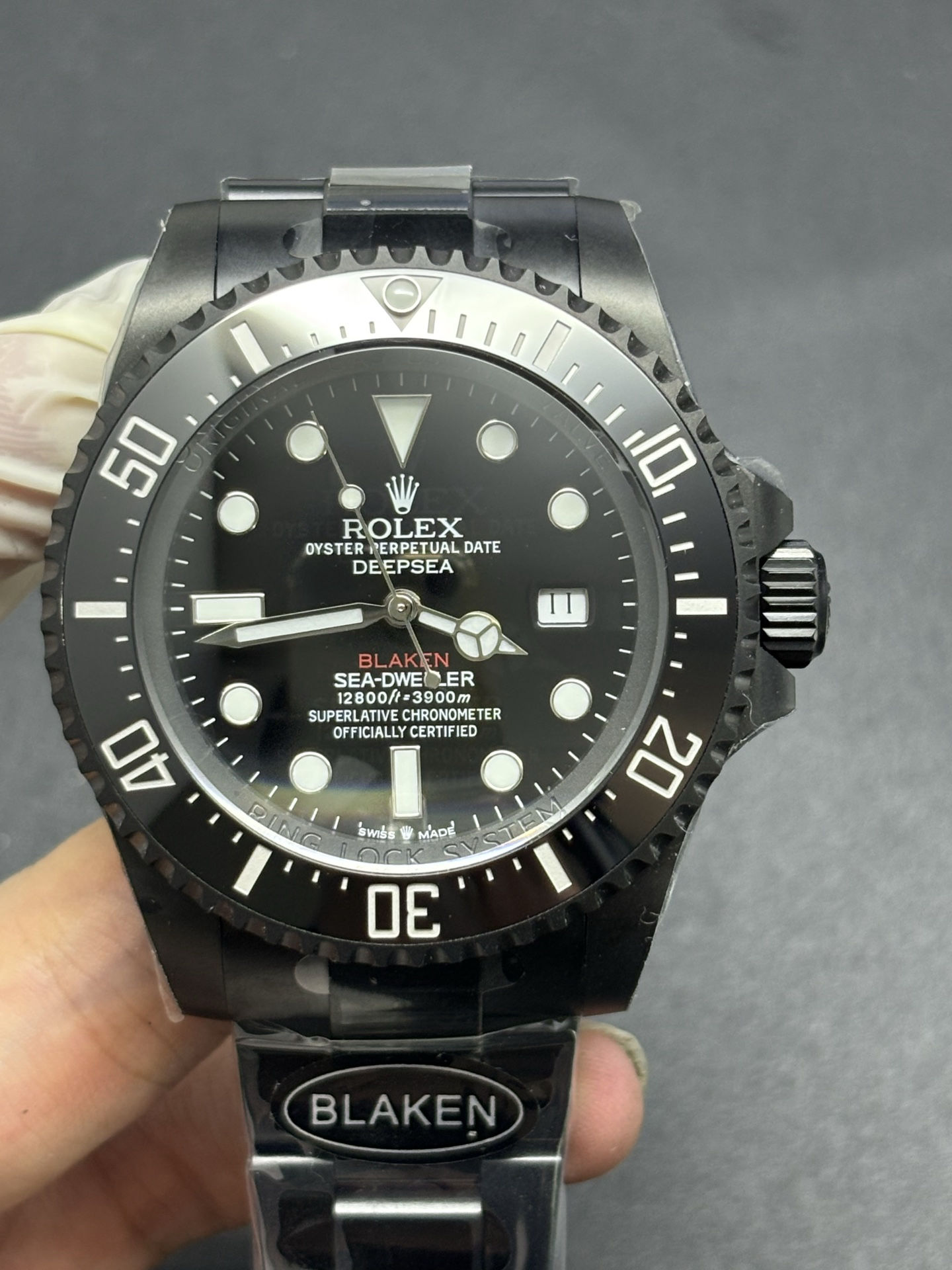 Sea-Dweller Deepsea Pro Hunter Blaken – Matte Black