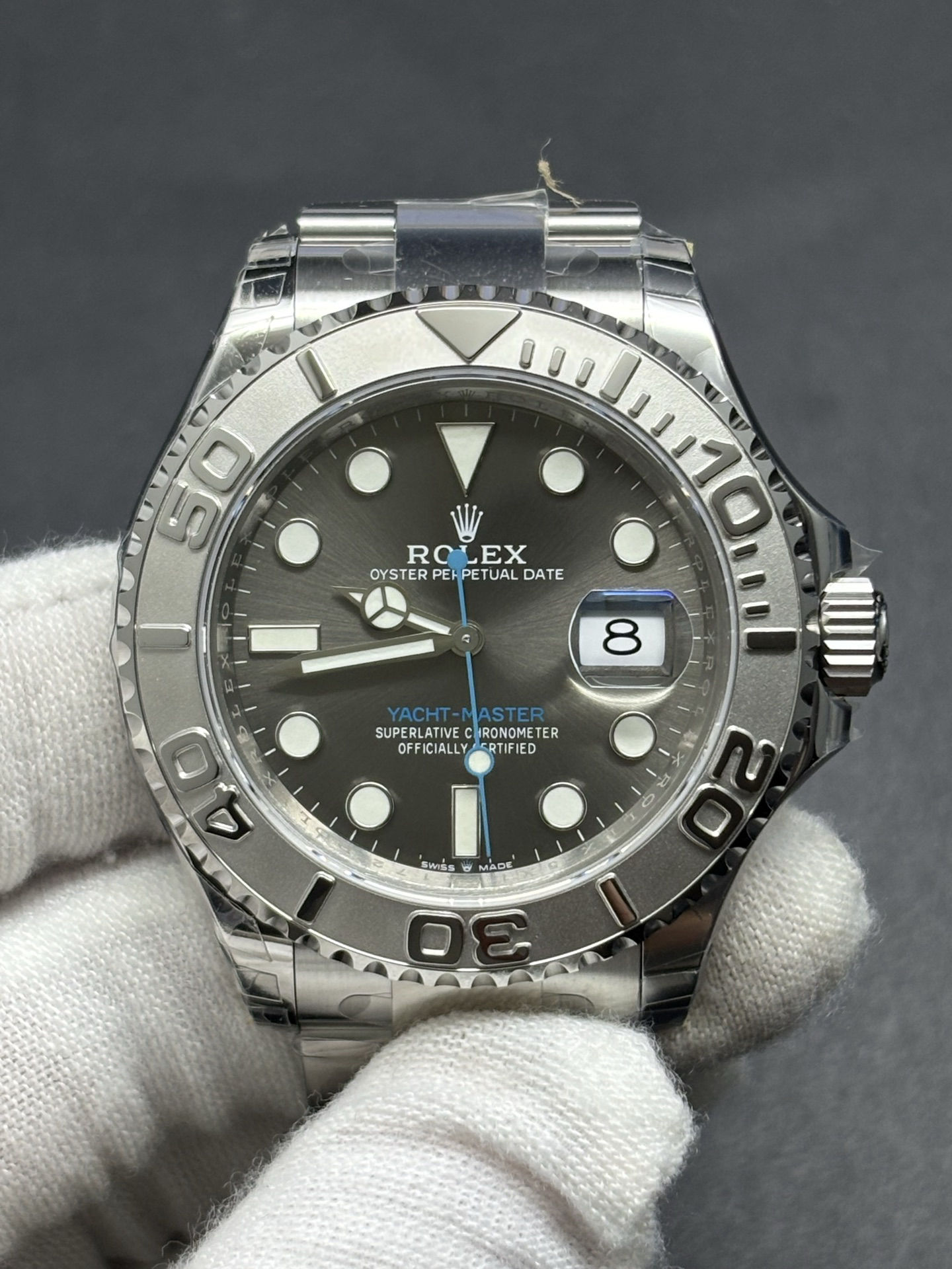 Oyster Date Yacht-Master 40mm Dark Rhodium Dial