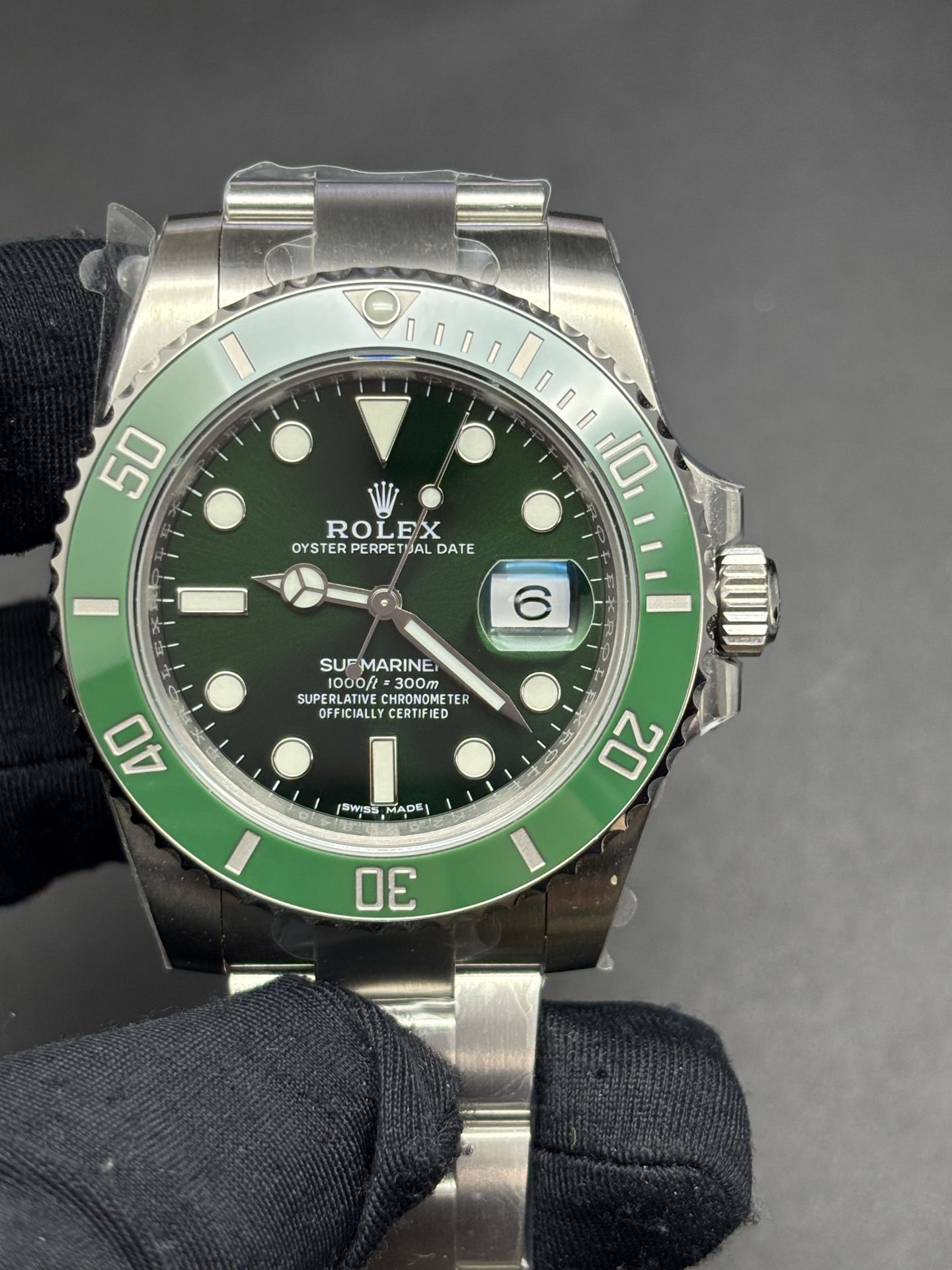 Rolex Submariner "Hulk" Date reference 116610LV