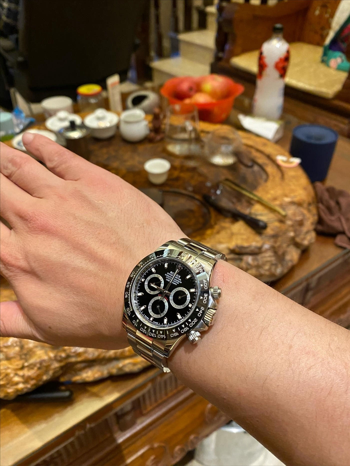 Oyster Perpetual Cosmograph Daytona 40mm – Black Dial & Ceramic Bezel